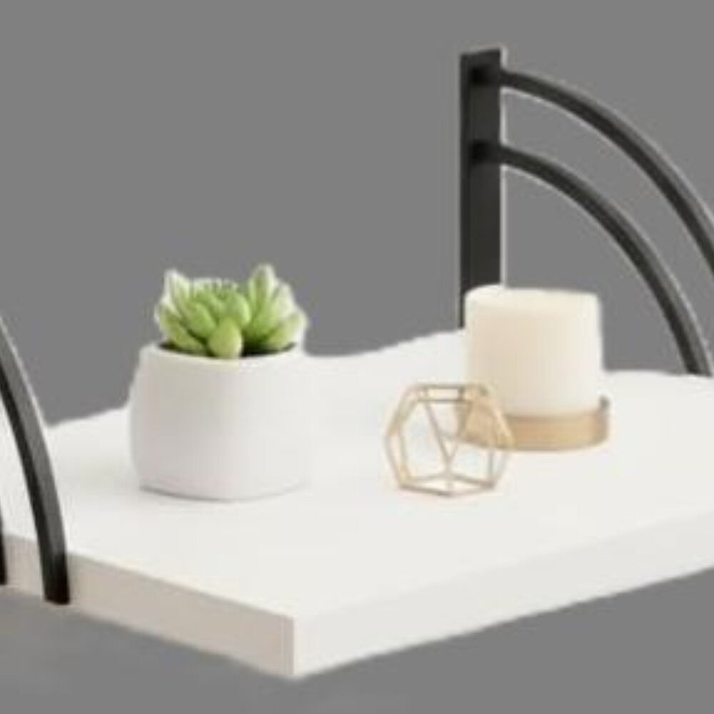 FLOATING SHELVES